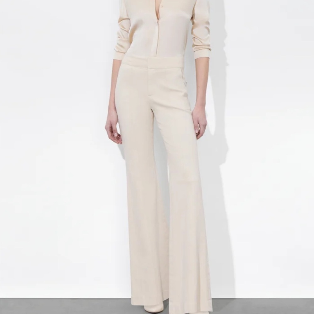 Alice + Olivia  The Trouser Jean * New* Size 29  Flared Jean. - Picture 9 of 10